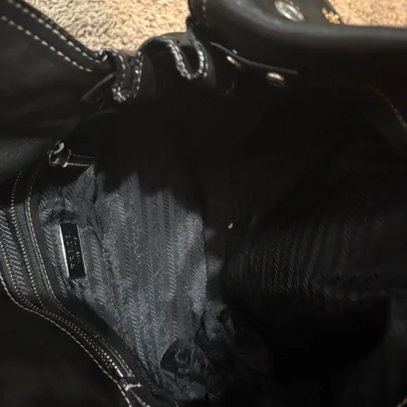 Authentic Prada Purse - Picture 8 of 9
